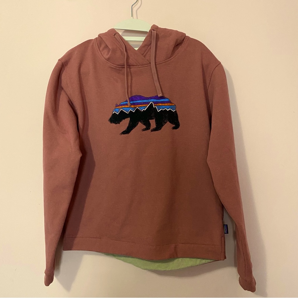 Patagonia Fitz Roy bear women’s Uprisal hoodie